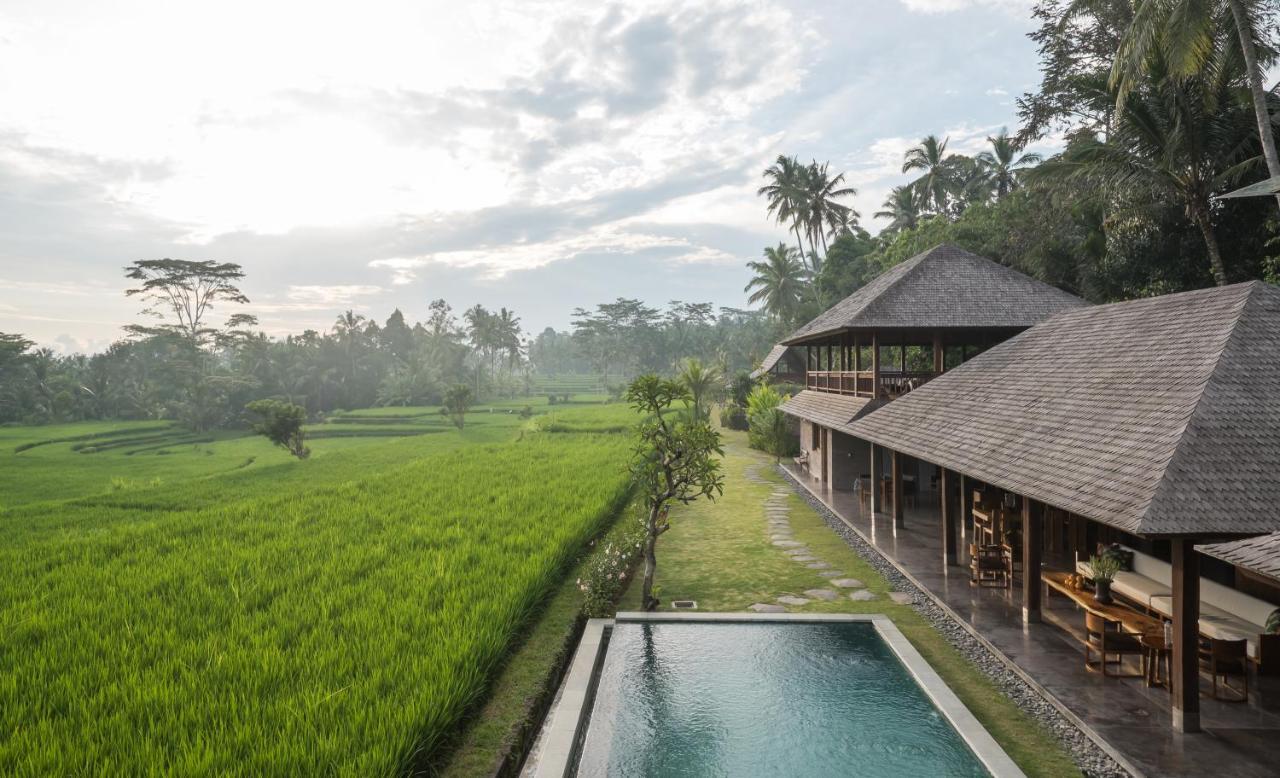 Benisari Batik Garden Cottage อูบุด ภายนอก รูปภาพ