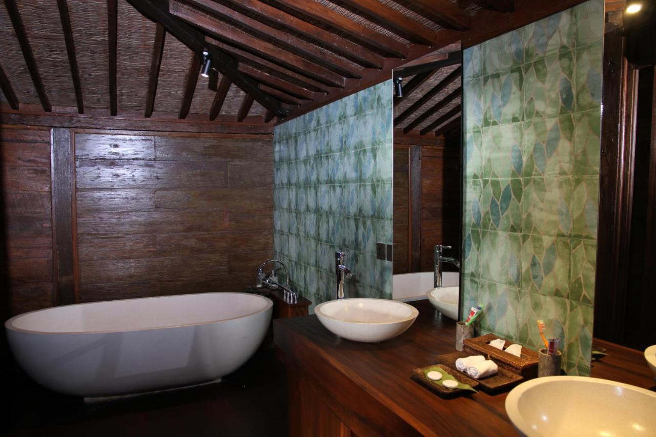 Benisari Batik Garden Cottage อูบุด ภายนอก รูปภาพ