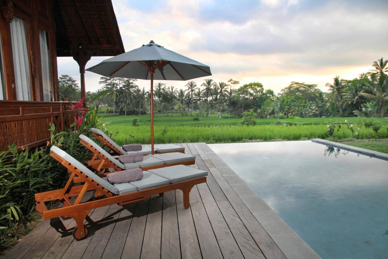 Benisari Batik Garden Cottage อูบุด ภายนอก รูปภาพ